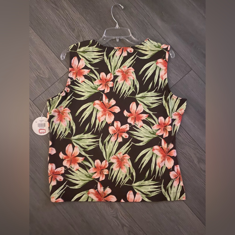 Valerie Steven’s - Women’s XL “Floral” Sleeveless Top - Picture 2 of 5